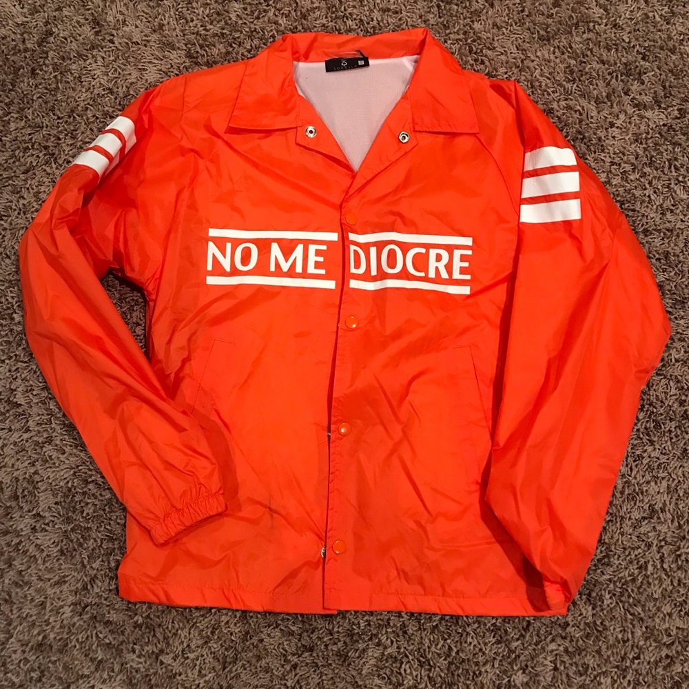 Sorrella “no mediocre” jacket